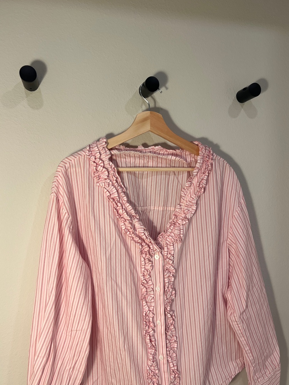 Women's Pink Striped Ruffle-Trim Button-Front Shirt